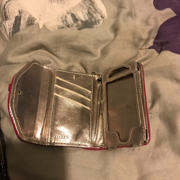 Pink iPhone 5s wallet wristlet - Picture 2 of 2